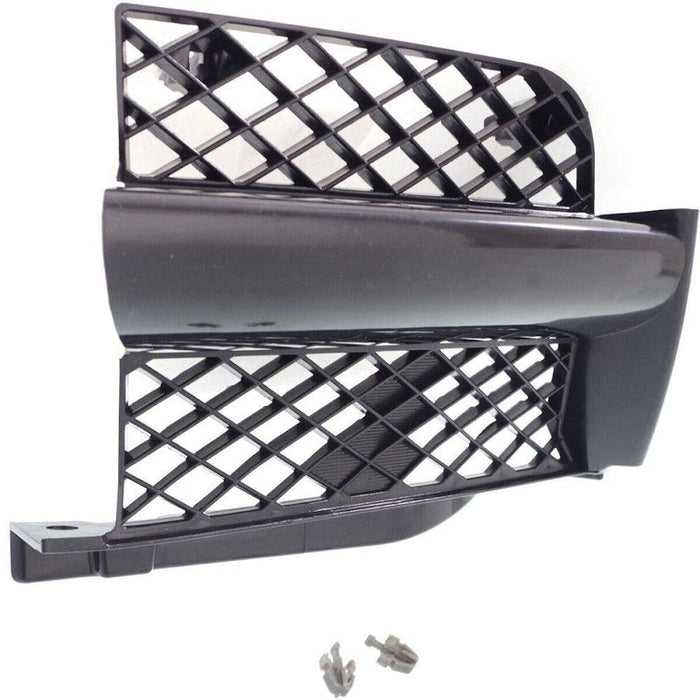 2003-2004 Mitsubishi Outlander Grille Passenger Side - MI1200242-Partify-Painted-Replacement-Body-Parts