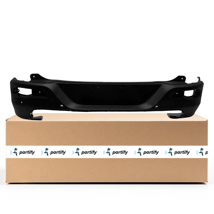 Parachoques trasero Jeep Cherokee Trailhawk sin sistema de asistencia de estacionamiento avanzado y sensores de estacionamiento, 4 orificios texturizados - CH1100A22