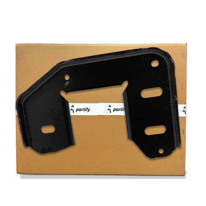 Ford Expedition/Lincoln Navigator Front Driver Side Bumper Bracket - FO1066207
