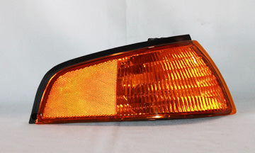 Ford Escort Passenger Side Parking Light Assembly Includes Marker Lamp - FO2521117