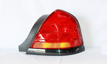 Ford Crown Victoria Passenger Side Tail Light Assembly W/Sport Package - FO2801175