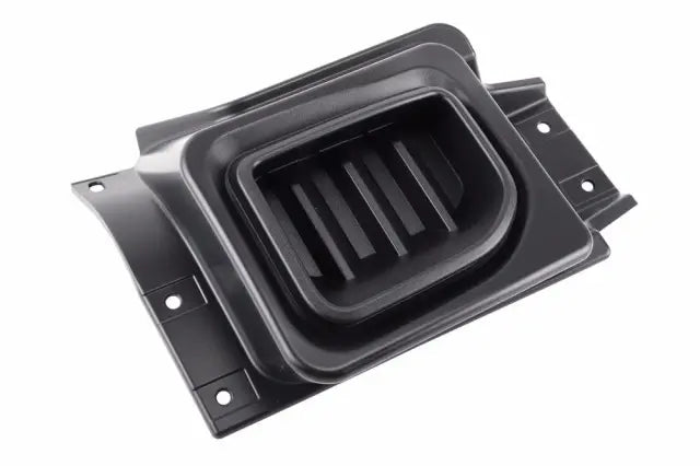 Chevrolet Silverado 2500 HD/Silverado 3500 HD Custom/WT Bumper Insert Custom Fog Lamp Opening Cover - GM1038341