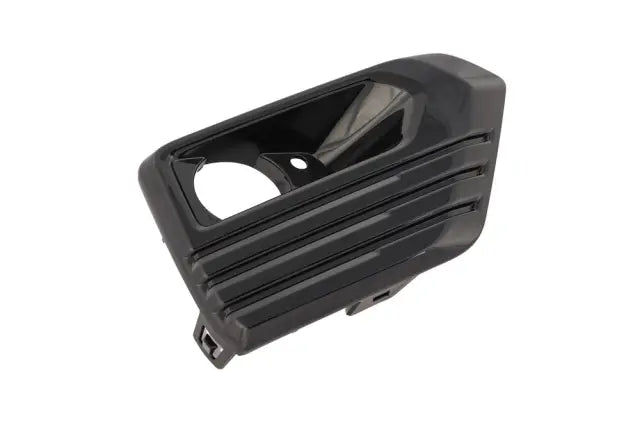 GMC Yukon/Yukon XL Denali/Denali Ultimate/Elevation Bumper Insert Denali Fog Lamp Bezel - GM1039336