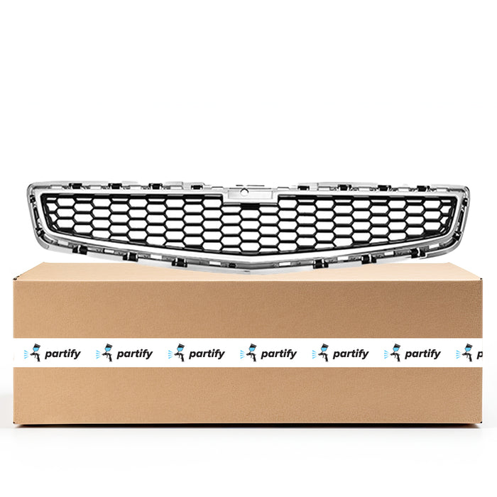 Chevrolet Malibu OEM Grille Center Black With Chrome Moulding - 20768837