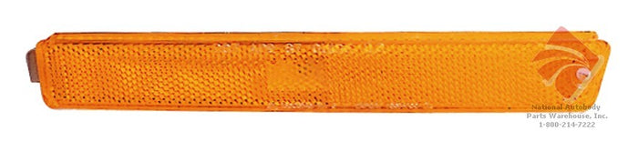 Chevrolet Corsica Front Driver Side Side Marker Light Assembly Lens & Housing Assembly - GM2550176
