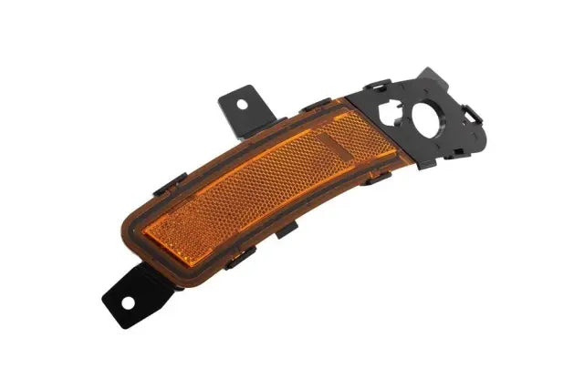 Chevrolet Tahoe Side Marker Light Assembly - GM2550214
