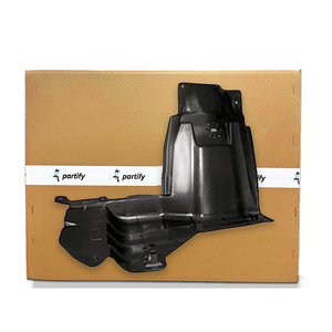 Protector inferior del lado del pasajero image