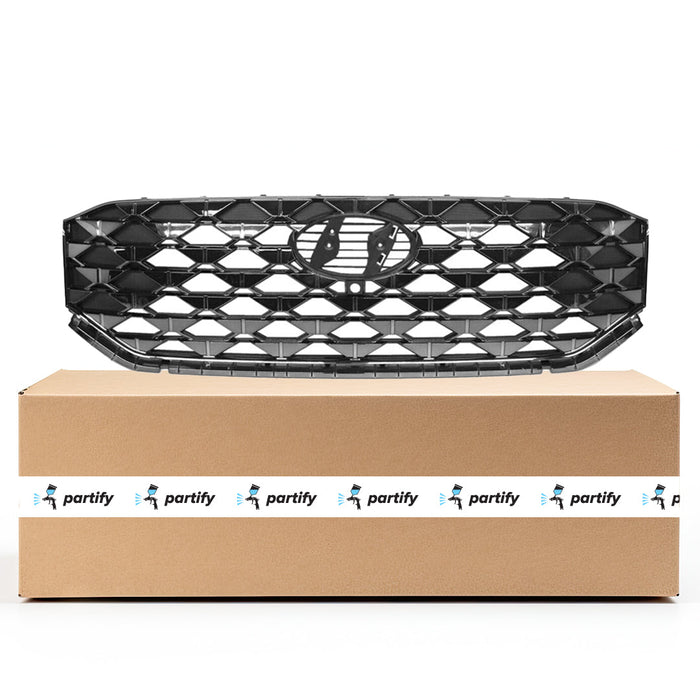 Hyundai Santa Fe Calligraphy/Ultimate Calligraphy CAPA Certified Grille W/Smart Cruise Control W/S/V Monitor Assembly - HY1200245C