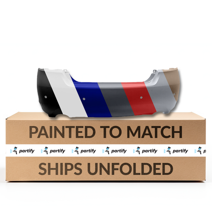 Parachoques trasero con paquete tecnológico y sensores de estacionamiento para INFINITI M35h/M37/M56 - IN1100151