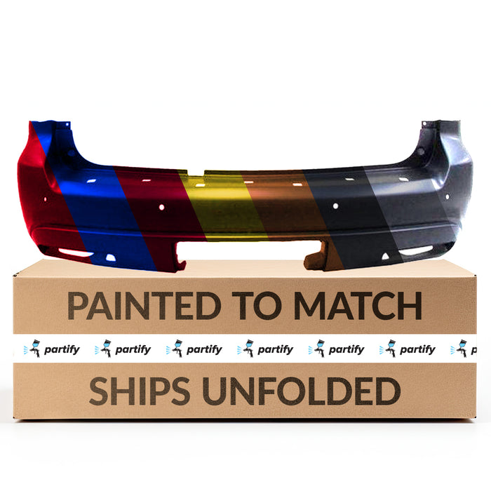 Parachoques trasero Infiniti QX80 (Edición no limitada) con orificios para sensores - IN1100177