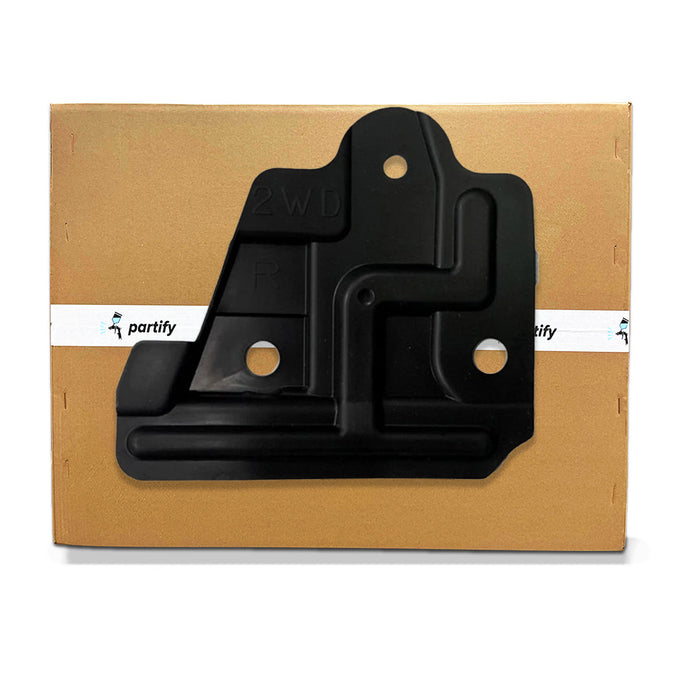 INFINITI EX35/EX37/G25/G35/G37/M35h/M37/M56/Q40/Q50/Q60/Q70/QX50/Nissan 370Z Front CAPA Certified Passenger Side Fender Splash Shield RWD Convertible/Coupe/Sedan - IN1251118C