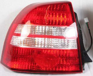 Kia Spectra Driver Side Tail Light Assembly To 5/01 4 Door Hatchback - KI2800107