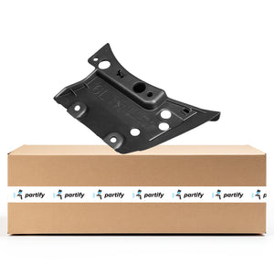 Protector contra salpicaduras del guardabarros delantero del lado del conductor image