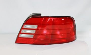 Mitsubishi Galant Passenger Side Tail Light Assembly - MI2801108