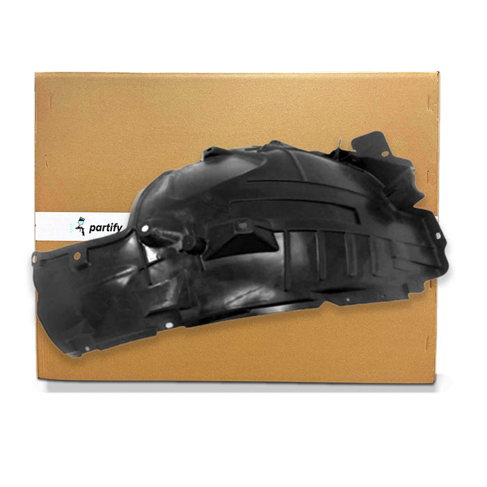 Revestimiento del guardabarros trasero del lado del conductor del Nissan 370Z Convertible/Cupé - NI1248122