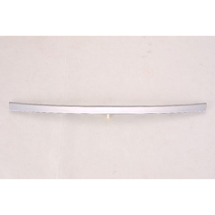 Saturn Ion Sedan CAPA Certified Grille Moulding Chrome - GM1210111C