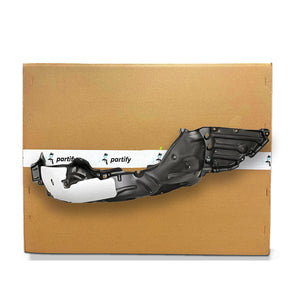 Revestimiento del guardabarros del lado del pasajero image