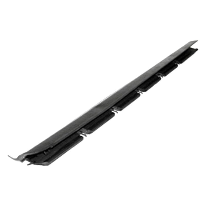 Ford Ranger/Mazda B2300/B3000/B4000 Front Passenger Side Door Molding Outer Belt Weatherstrip - FO1391146