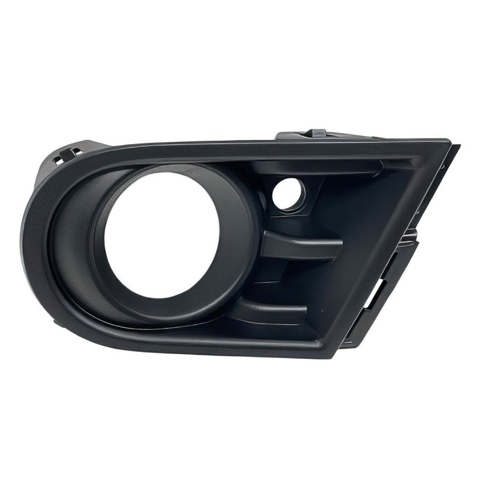 Chevrolet Trailblazer ACTIV Front Passenger Side Bumper Insert Fog Lamp Bezel For Use W/Fog Lamps - GM1039303