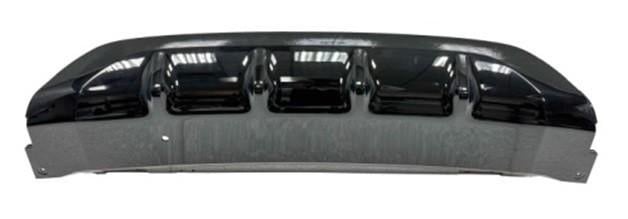 Buick Encore GX Rear Bumper Valance/Grille Kit W/Sport Touring Pkg W/Hands-Free Liftgate Panel - GM1195186