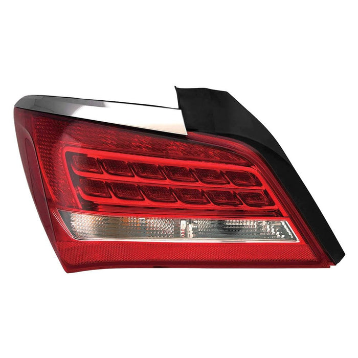 Buick LaCrosse Driver Side Tail Light Assembly - GM2800263