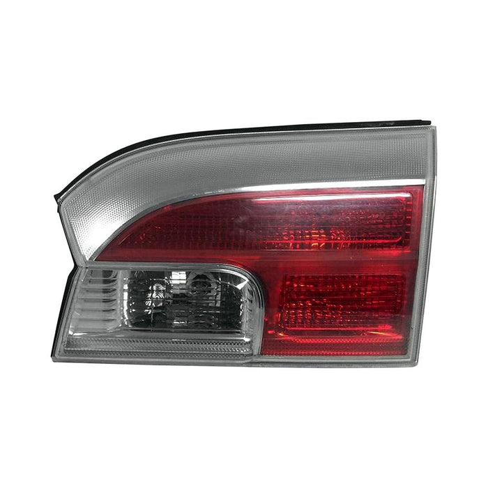 GMC Terrain Denali Passenger Side Tail Light Assembly Inner - GM2803113